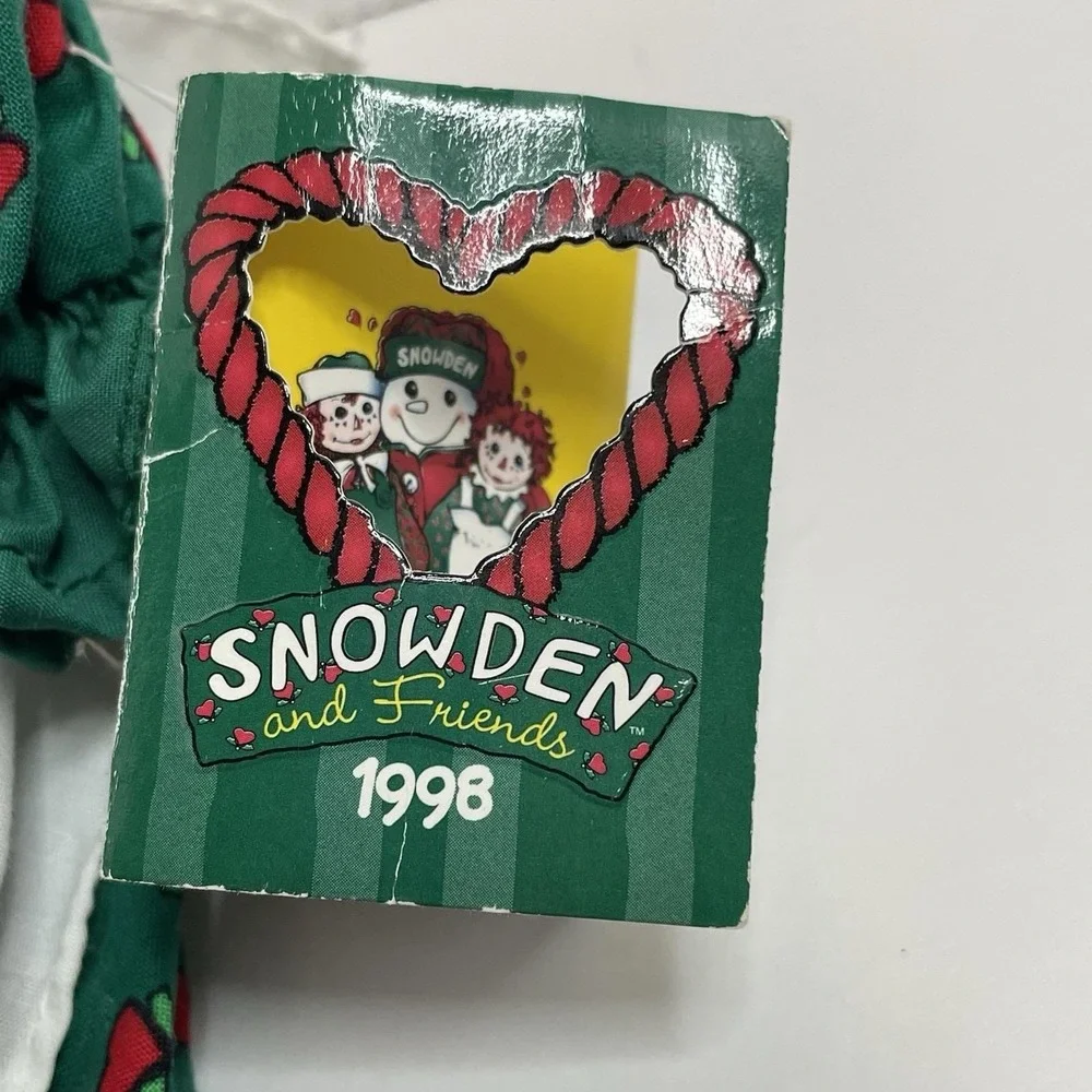 Raggedy Ann Dolls Snowden and Friends Plush 1998 Vintage Art